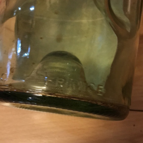 Vintage Bottle of JAs Hennessy Cognac, 80 Proof 1/2 Gallon, Product of France - Picture 8 of 9